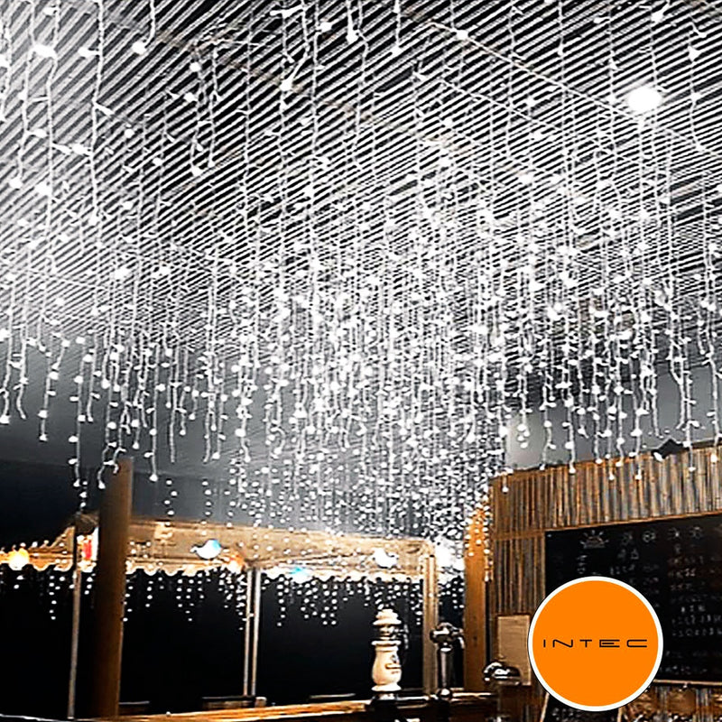 Cascata 400 LEDs 10m (Fixo ou 8 Funções • 110V/220V)
